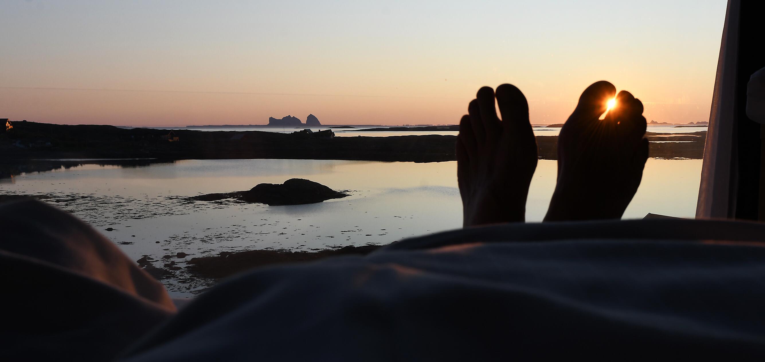 Utsikt fra Lovund Hotell