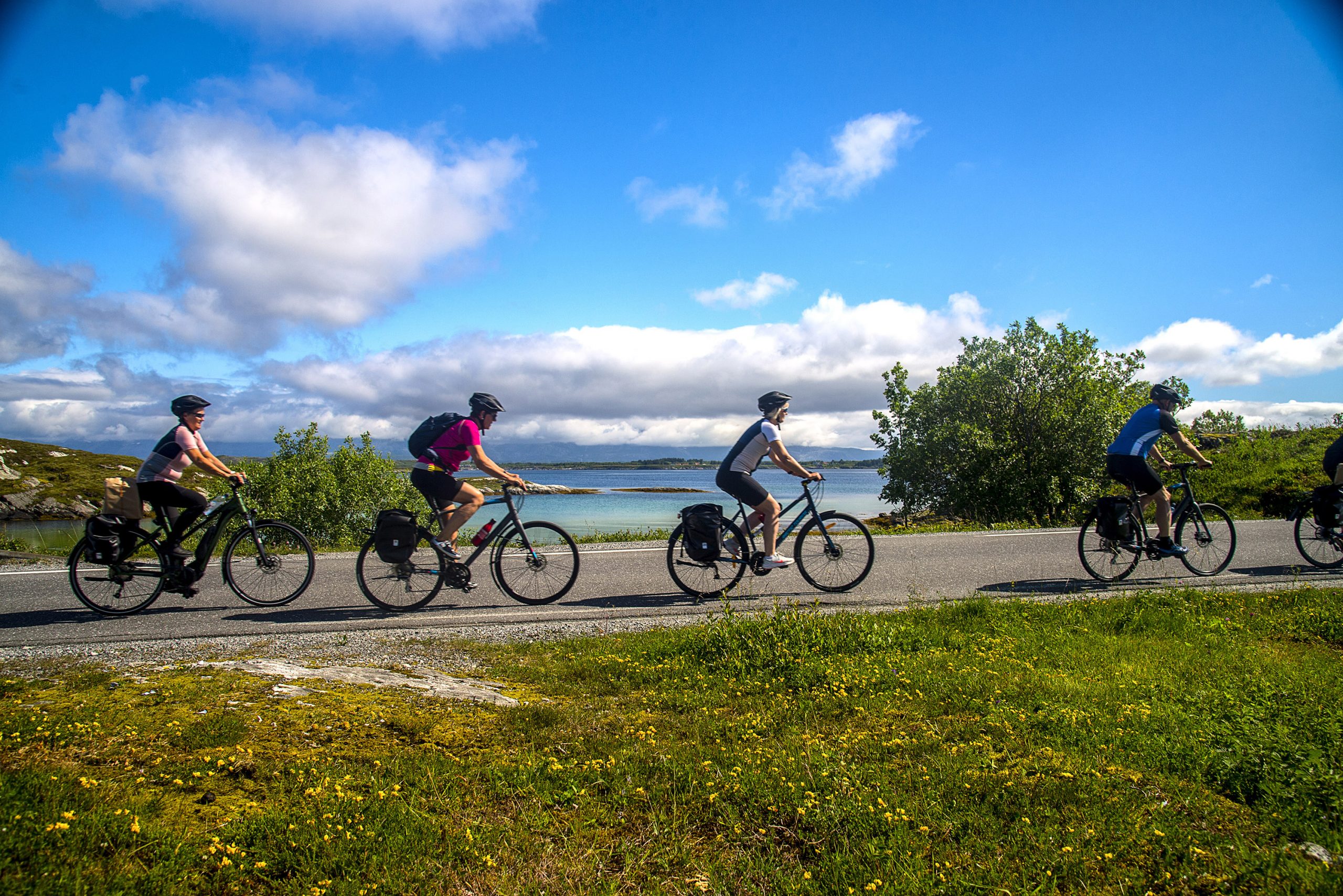 Syklister på Herøy